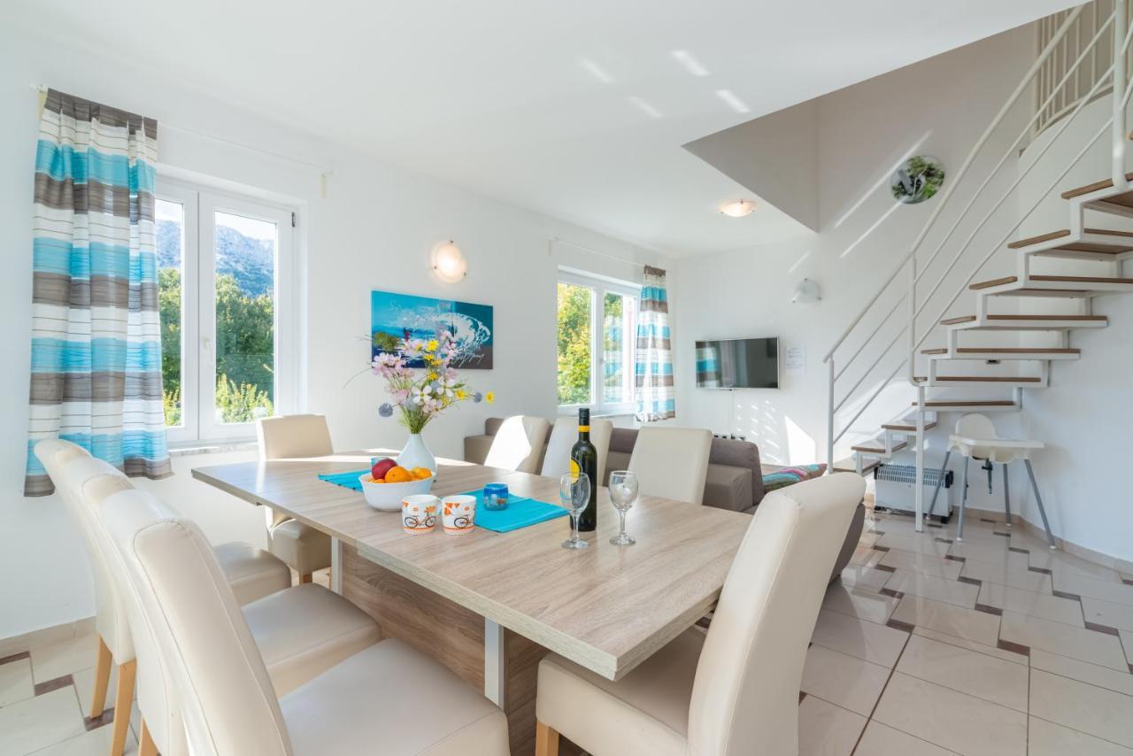 Beautiful Apartment Lovorka 6 , Baska, Krk Esterno foto