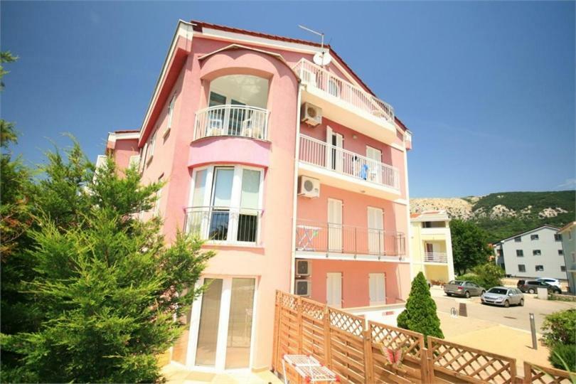 Beautiful Apartment Lovorka 6 , Baska, Krk Esterno foto